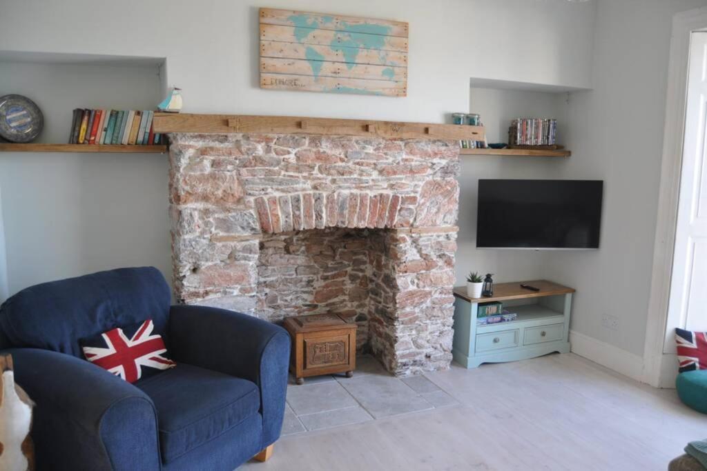 Luxury Dog Friendly Home In Brixham Harbour With Sea Views And Free Parking Экстерьер фото